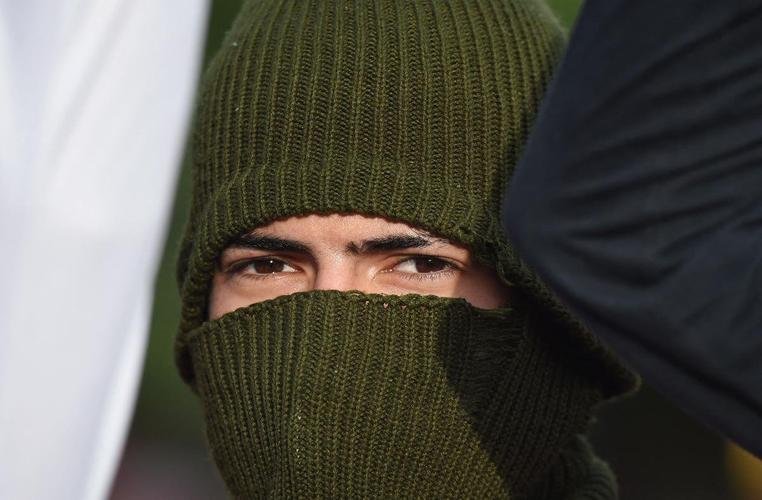 Realização do jogo entre América de Cáli e Atlético no Estádio Romelio Martinez, em Barranquilla, pela Copa Libertadores, indignou manifestantes que protestam contra o governo do presidente Iván Duque. País vive caos social, com greves, paralisações, manifestações violentas e choques com a polícia. Ainda assim, Conmebol confirmou partida, o que gerou revolta.
