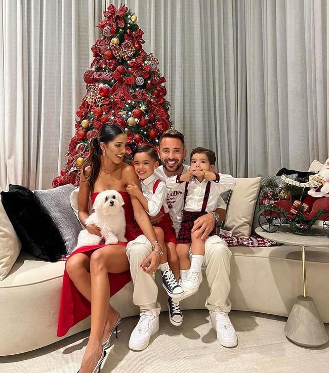 Everton Ribeiro