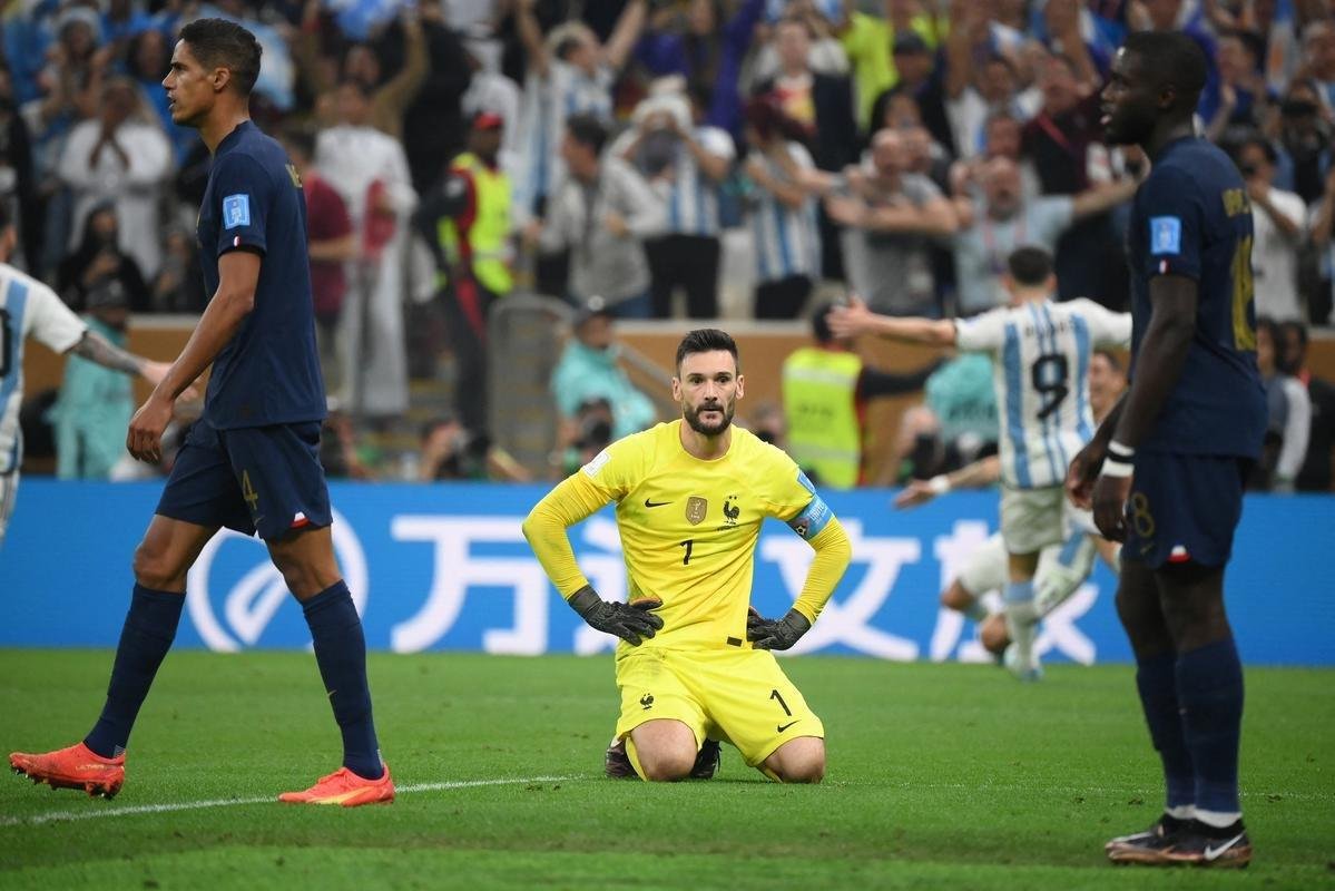 Di Mara ampliou a vantagem da Argentina para 2 a 0 na final da Copa do Mundo contra a Frana. Veja o gol por todos os ngulos