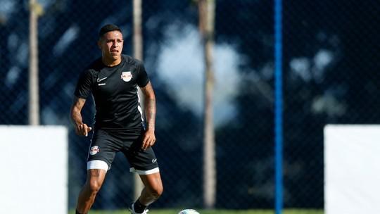Jadsom Silva (volante) - disputou 41 jogos pelo Cruzeiro na temporada 2020, sendo 37 como titular. Na reta final, mostrou-se insatisfeito com os salários atrasados e entrou na Justiça contra o clube. A situação foi contornada com uma proposta do Bragantino, que comprou 80% de seus direitos econômicos por R$5,4 milhões. A Raposa teve direito a R$3,24 milhões e ainda manteve 20% de uma negociação futura.