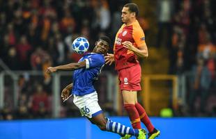Maicon defendeu o Galatasaray da Turquia na temporada 2017/2018 e em parte de 2019