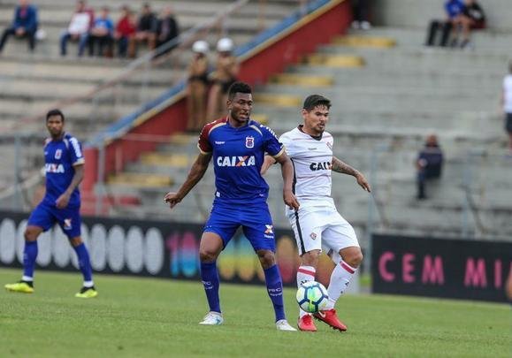 Jesiel (Paraná) - Jogos: 14 / Gol: 0 - Formado na base do Galo, o zagueiro foi promovido ao profissional por Levir Culpi em 2015, mas só estreou em 2016, sob o comando de Diego Aguirre. Emprestado ao Paraná até o final de 2018 a pedido de Rogério Micale, o defensor passou os meses de agosto e setembro na Cidade do Galo, se tratando de uma lesão muscular na coxa. Ao retornar ao tricolor paranaense, Jesiel se firmou como titular na zaga.