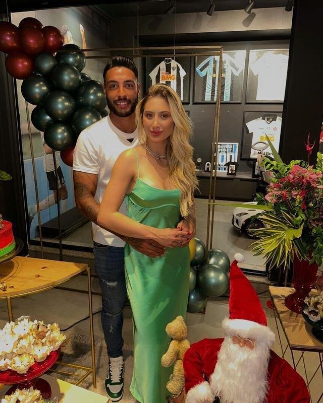 Nathan Silva passou o Natal com a namorada e a famlia