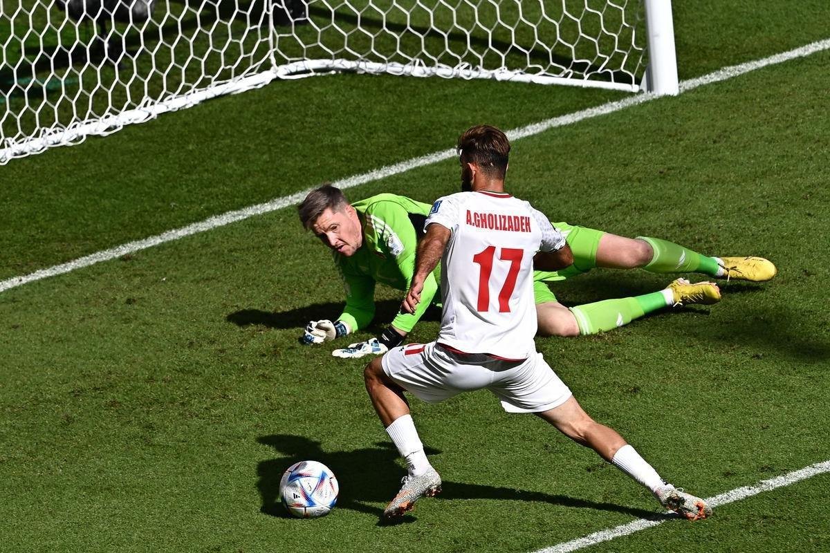 Pela segunda rodada do Grupo B da Copa do Mundo do Catar, Pas de Gales e Ir duelam no Estdio Ahmad Bin Ali, em Al Rayyan