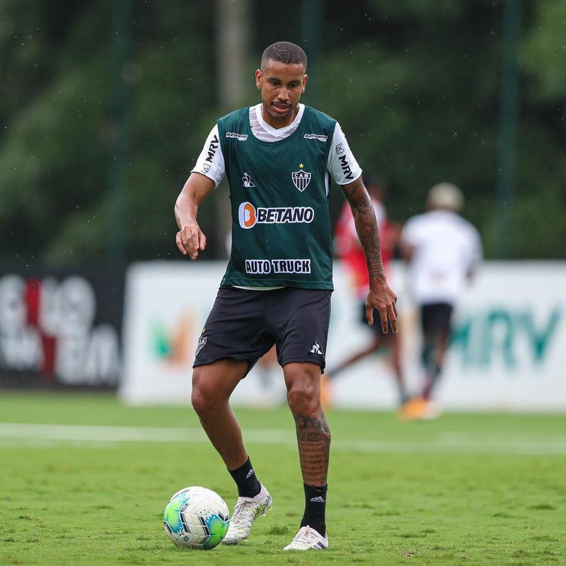 Fotos do primeiro treino de Hulk no Atlitco