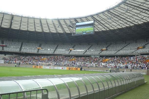 Fotos do 'Game of Dreams', jogo festivo dos Amigos do Ronaldinho contra os Amigos do Penta