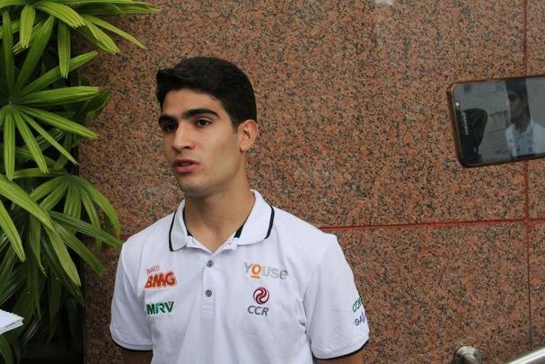 Sette Cmara confirmou que, alm de trabalhar na F1, continuar competindo na categoria atual em 2019