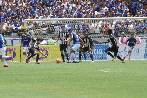 As melhores imagens do clssico entre Cruzeiro e Atltico, no Mineiro, pela 3 rodada do Mineiro