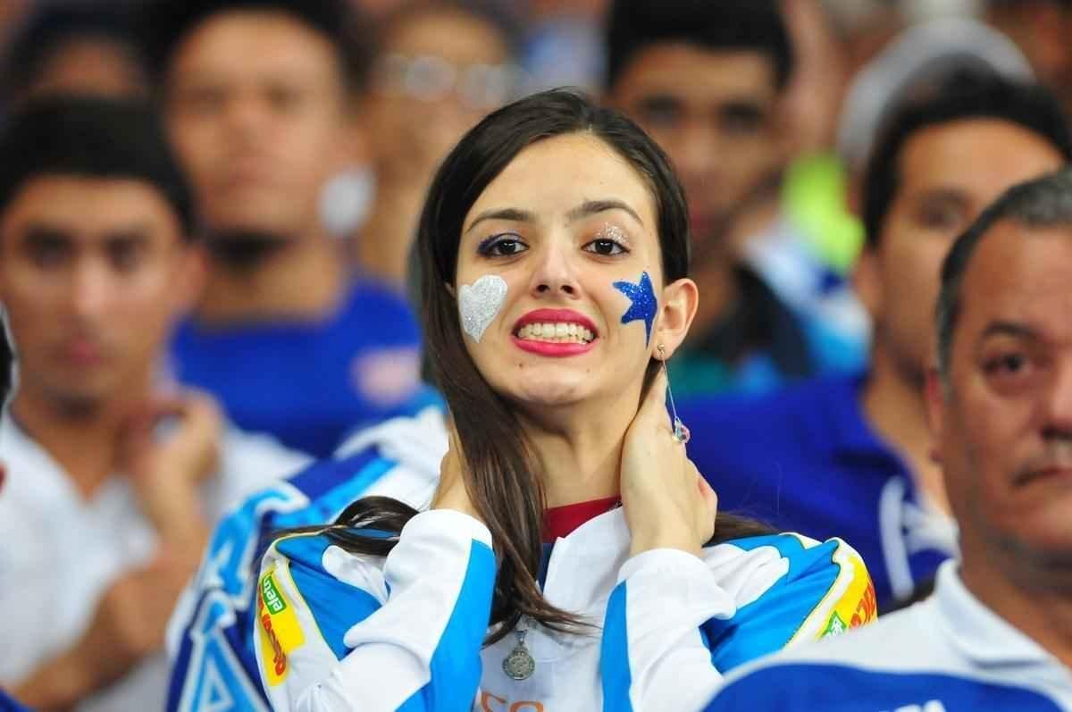 Na etapa final, com a vitria parcial, a torcida do Cruzeiro vibrou e teve esperana na classificao