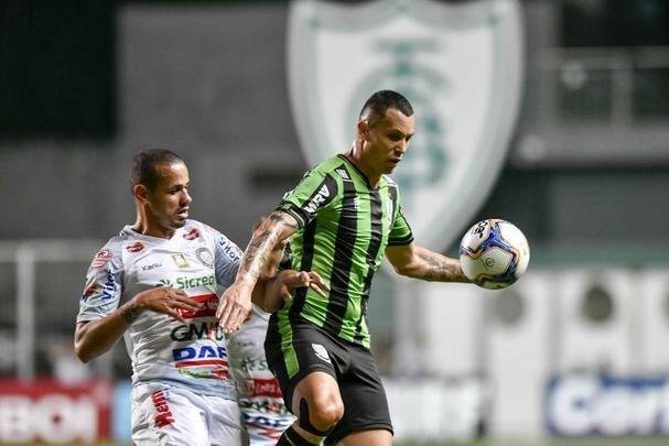 Fotos do jogo entre América x Operário