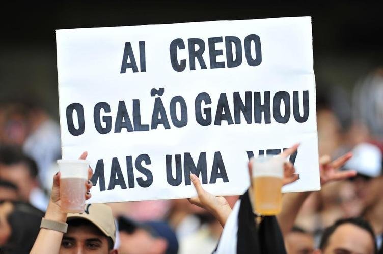 Festa da torcida do Atltico, no Mineiro, no jogo em que o time ergueu a taa de campeo brasileiro, diante do RB Bragantino