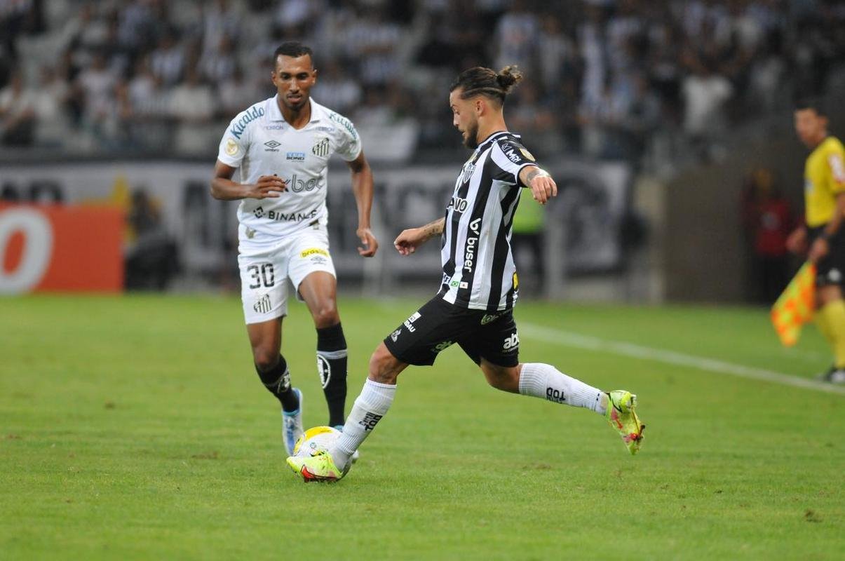 Fotos do jogo entre Atltico e Santos, no Mineiro, em Belo Horizonte, pela 11 rodada do Campeonato Brasileiro