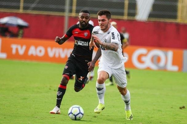 Equipes se enfrentaram no Barradão, pela 21ª rodada do Campeonato Brasileiro