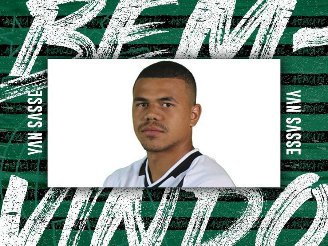 Yan Sasse, meia-atacante (Amrica)