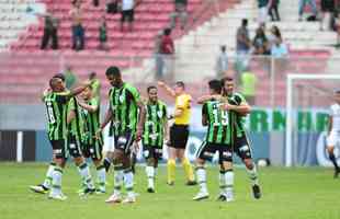 Fotos da partida entre Amrica e Atltico, no Independncia, pela 24 rodada do Campeonato Brasileiro