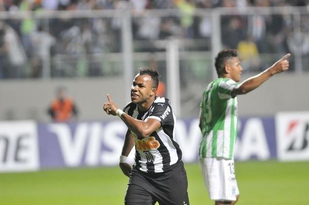 45º - Fernandinho - 2013/2014 - 47 jogos / 9 gols - 0,191 por jogo