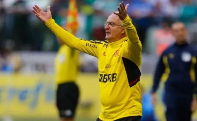 Dorival J�nior diz que Everton Ribeiro foi guerreiro contra o Goi�s