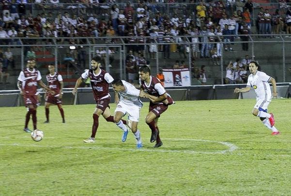 Cruzeiro buscou empate no fim da partida contra o Patrocinense 