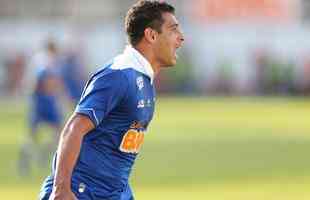 27/01/2013 - Mamor 1 x 4 Cruzeiro - Amistoso - Diego Souza marcou o primeiro gol da equipe na temporada 2013