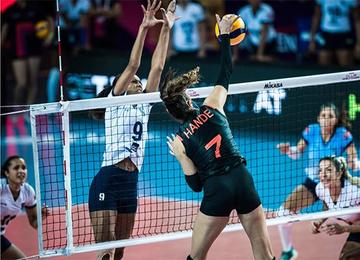 Equipe mineira perdeu a disputa do bronze para o Eczacibasi, da Turquia, e terminou competição na quarta posição