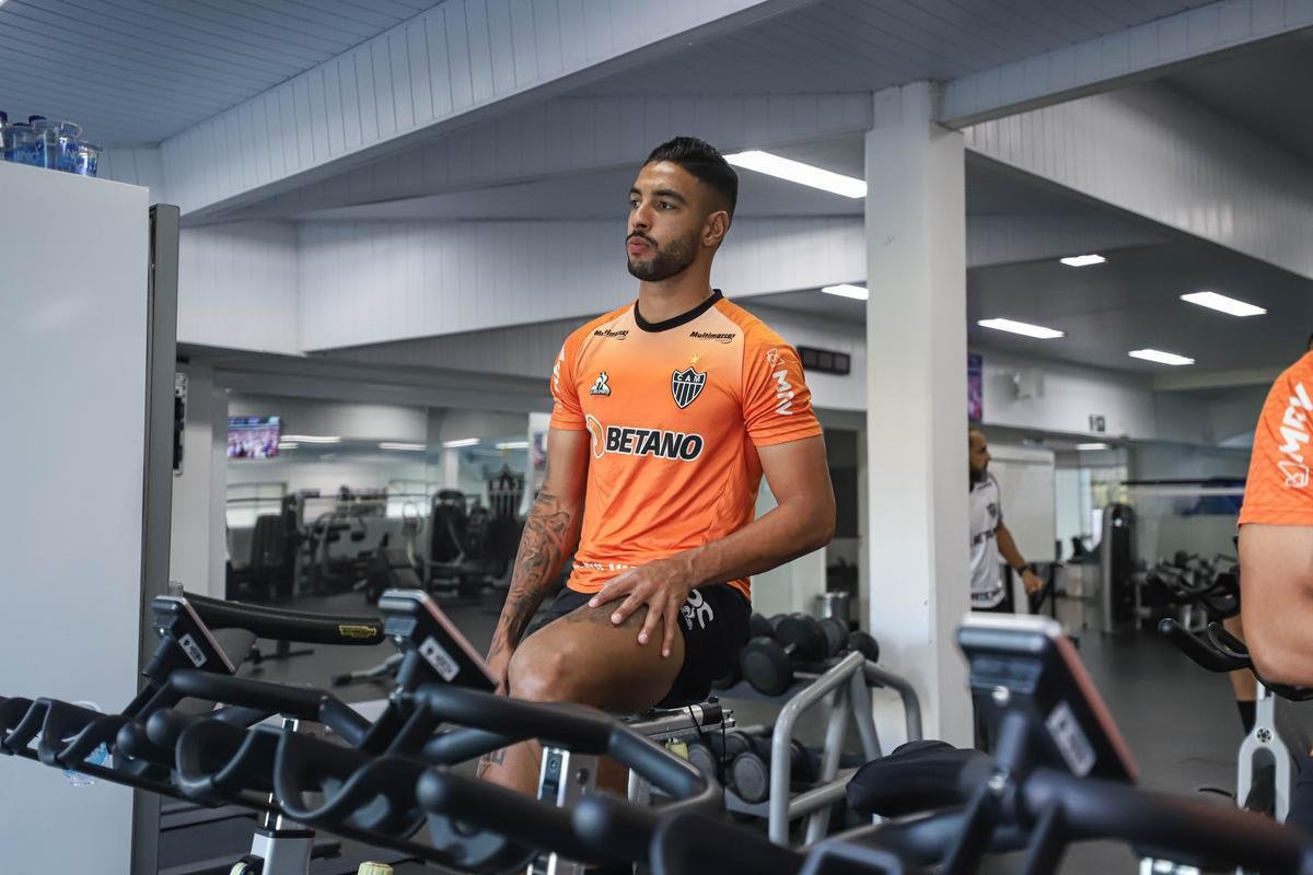 Fotos do treino do Atltico antes da viagem para a Argentina