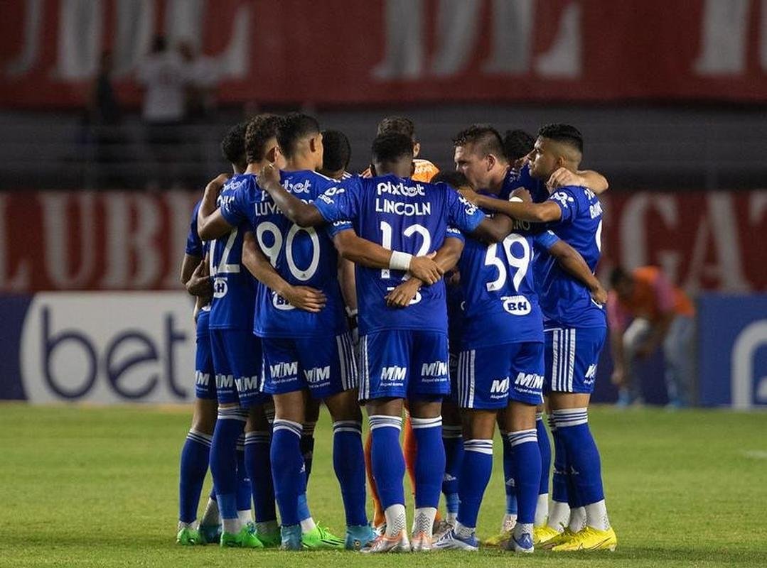 Fotos da partida entre CRB e Cruzeiro, no Estdio Rei Pel, em Macei-AL, pela 30 rodada da Srie B do Brasileiro