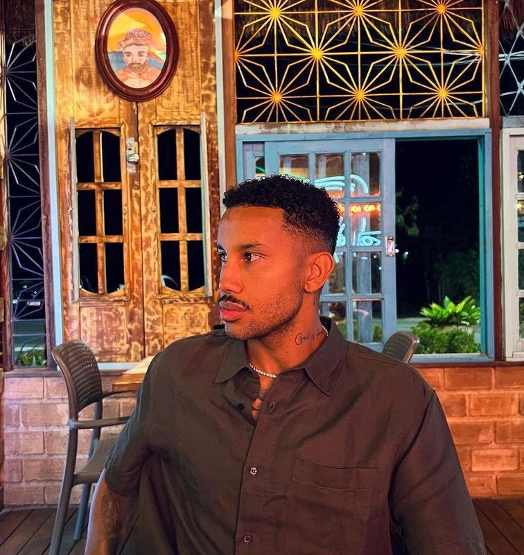 Volante Jair em Fernando de Noronha