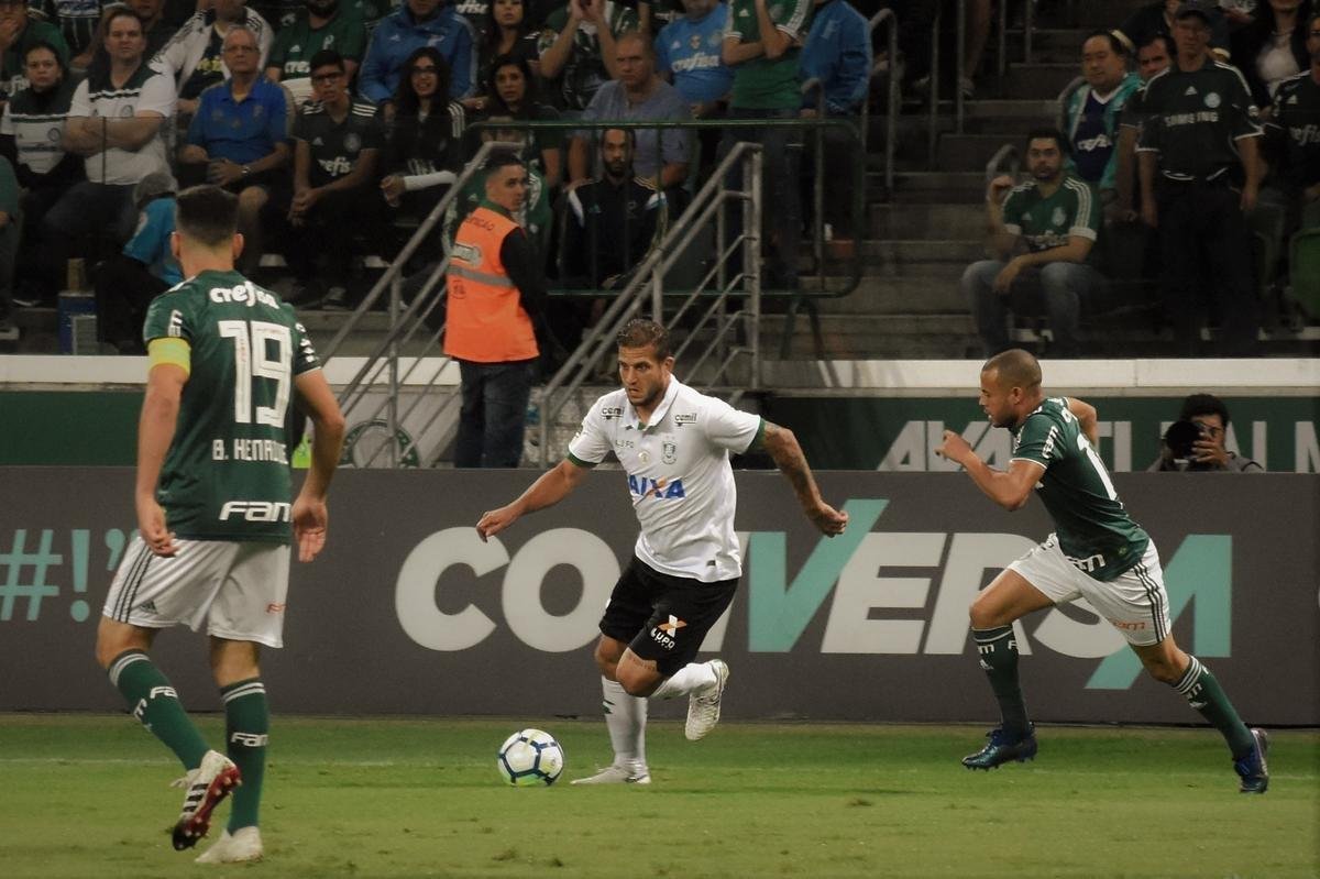 Amrica foi goleado pelo Palmeiras por 4 a 0 no Allianz Parque, mas ainda est vivo na luta contra a queda