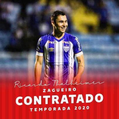 O CRB anunciou a contratao do zagueiro Ricardo Thalmeimer, que estava no Ava