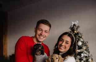 Novo reforo do Atltico, Bruno Fuchs passou o Natal com a esposa e os cachorros