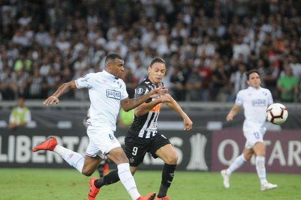 Fotos do primeiro tempo do duelo entre Atltico e Nacional do Uruguai, no Mineiro, pelo Grupo E da Copa Libertadores