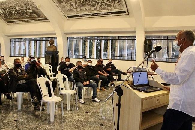 Ponte Preta reservar R$ 27,9 milhes dos R$ 46,3 milhes para aplicar no futebol