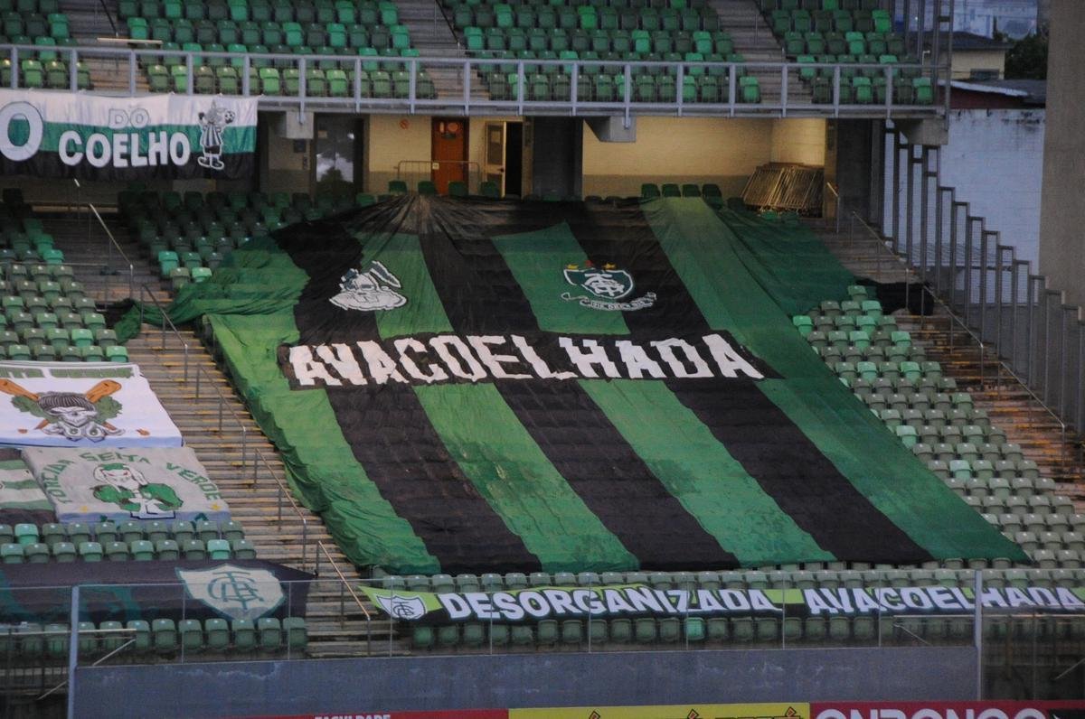 Fotos de Amrica x Vitria, no Independncia, pela 33 rodada