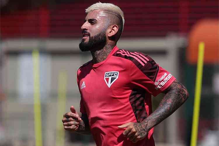 São Paulo FC - Hoje o Tricolor enfrenta o Atlético Paranaense, às