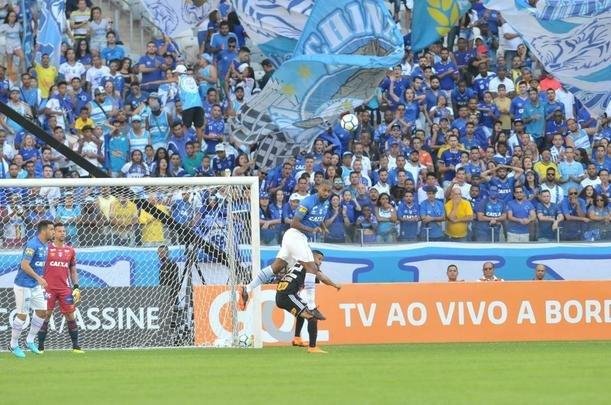 Fotos do jogo entre Cruzeiro e So Paulo