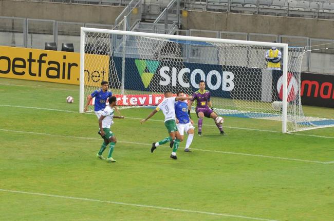 No Mineirão, Cruzeiro e Goiás duelam pela terceira rodada da Série B do Campeonato Brasileiro