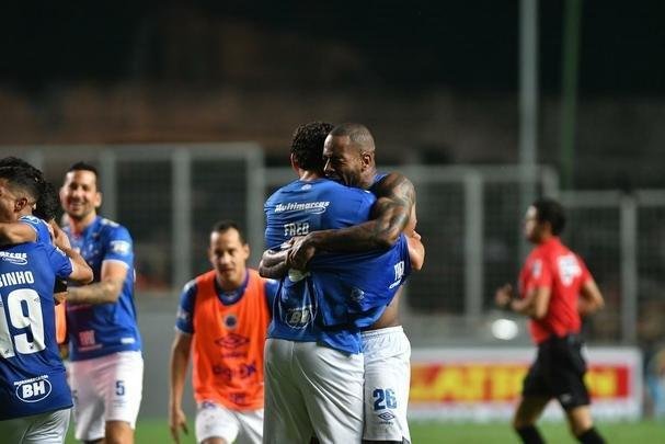 Fotos da festa do Cruzeiro aps a conquista do bicampeonato mineiro sobre o Atltico