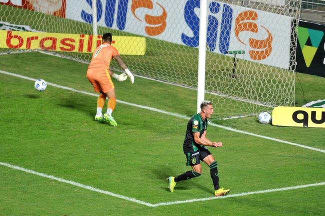 Fotos do jogo entre Amrica e Juventude, no Independncia, em Belo Horizonte, pela sexta rodada da Srie A do Brasileiro
