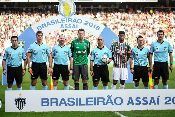 Fluminense e Atltico entraram em campo no Engenho para o duelo vlido pelo Brasileiro