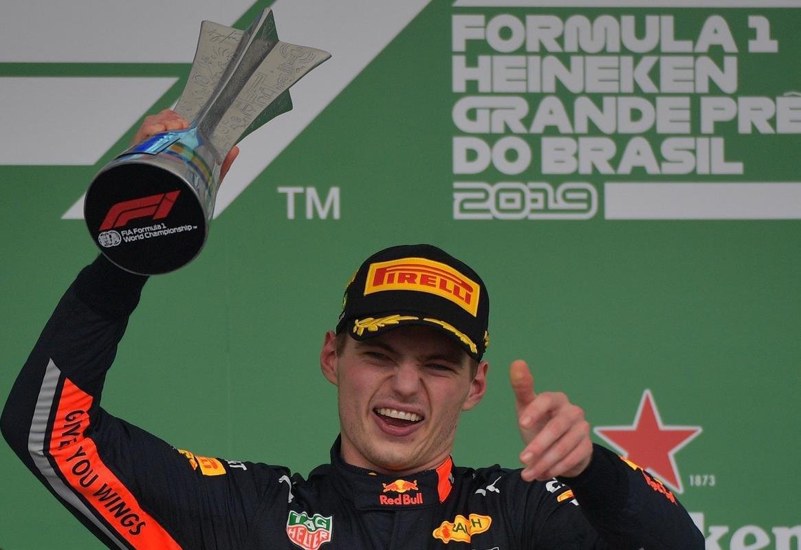 Verstappen, da RBR, venceu GP Brasil de Frmula 1, em Interlagos, So Paulo, e foi seguido de Pierre Gasly, da Toro Rosso, e Lewis Hamilton, da Mercedes