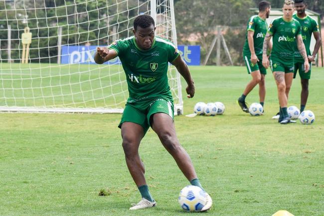 Treino do Amrica realizado nesta tera-feira (26/10) no CT Lanna Drumond, em Belo Horizonte