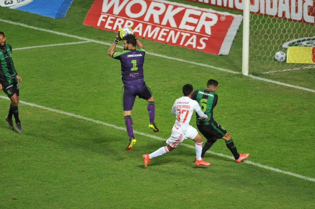 Fotos do jogo entre Amrica e Internacional, no Independncia, em Belo Horizonte, pela stima rodada da Srie A do Campeonato Brasileiro de 2021