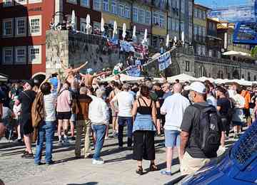 'Forasteiros' provocaram aglomerações em vários pontos da cidade portuguesa