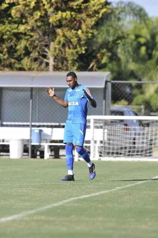 Imagens do treino do Cruzeiro nesta tera-feira (25/07) na Toca da Raposa II