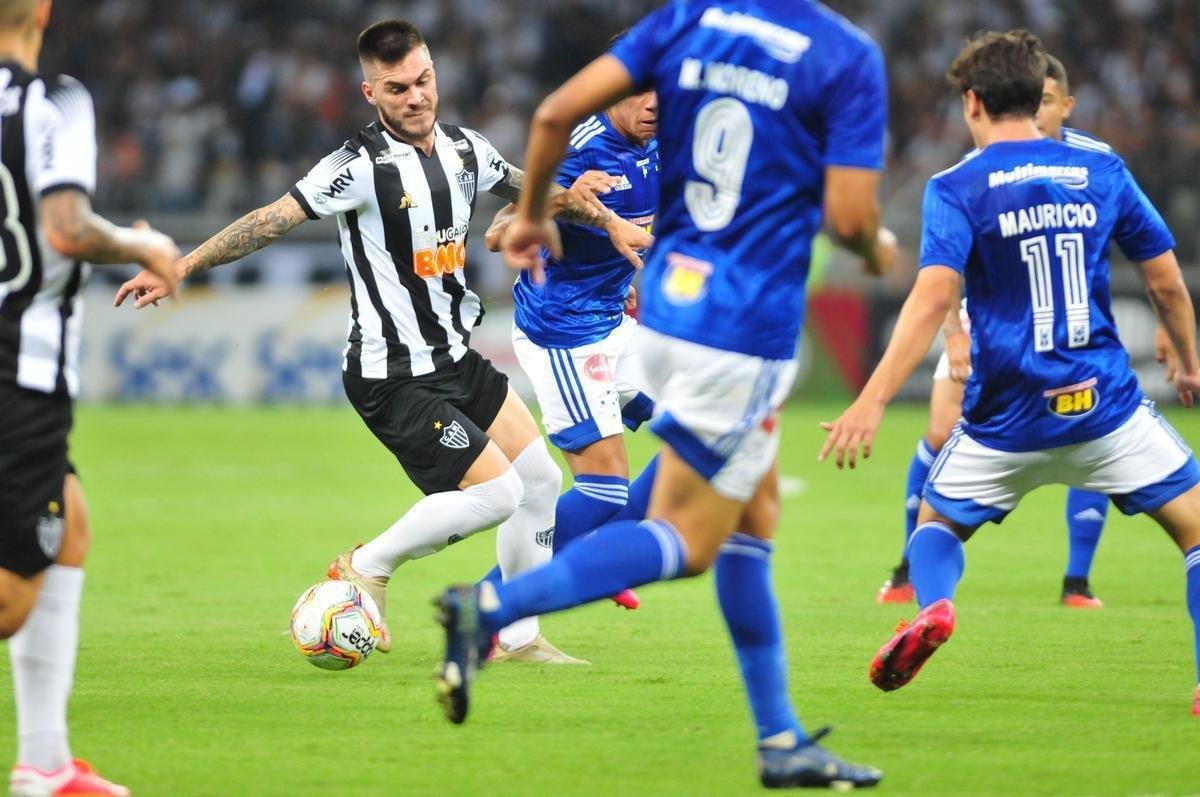 Imagens do clssico mineiro entre Atltico e Cruzeiro