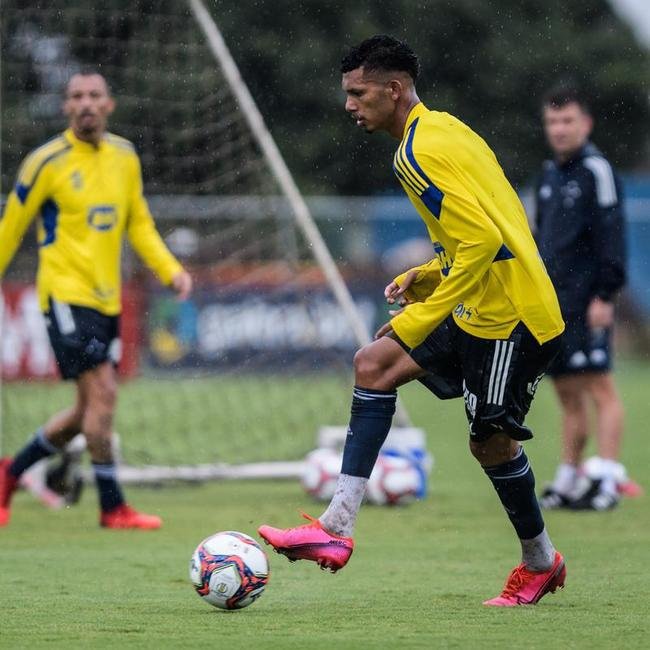 Fotos do treino do Cruzeiro nesta quinta-feira (11/11)