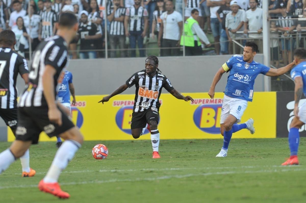 Fotos do primeiro tempo da finalssima do Mineiro, entre Atltico e Cruzeiro, no Independncia