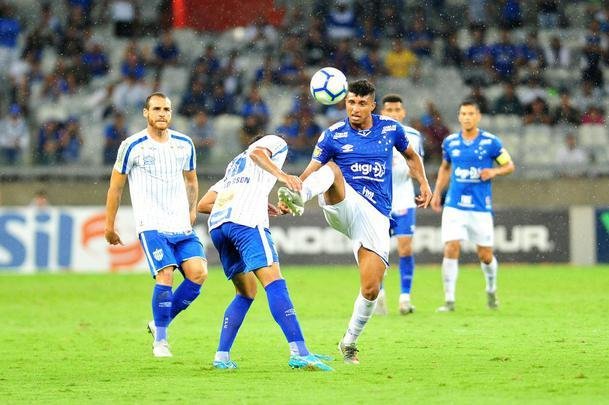 Fotos do segundo tempo do duelo entre Cruzeiro e Ava, no Mineiro, pelo Brasileiro