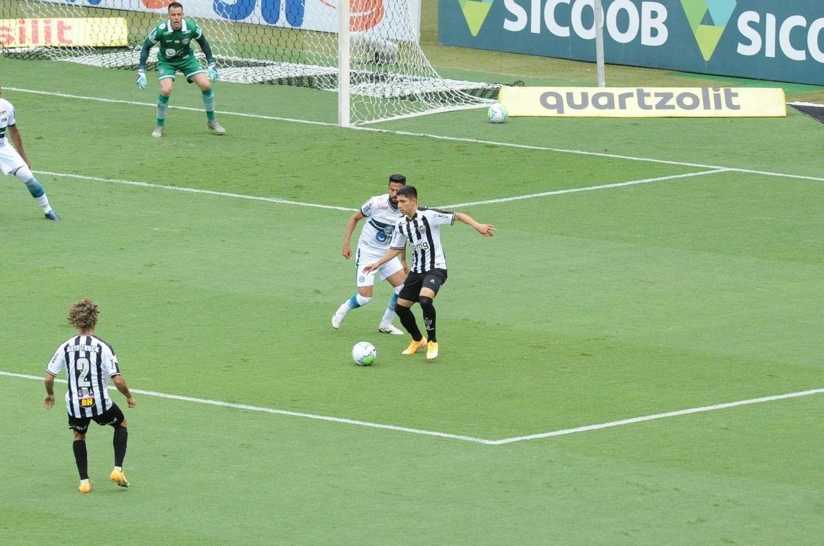 Imagens do jogo entre Atltico e Coritiba, pela 27 rodada da Srie A do Campeonato Brasileiro, no Mineiro