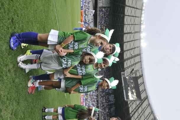 O Mineiro foi palco de homenagens s vtimas da tragdia com o avio da delegao da Chapecoense antes e durante Cruzeiro x Corinthians